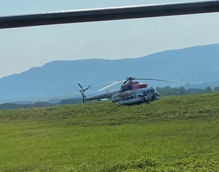 Специалисты назвали возможную причину незапланированной посадки Ми-8 на Камчатке 